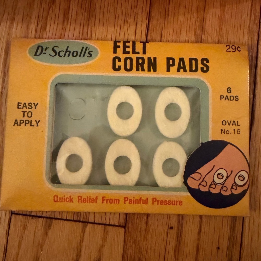 Vintage‎ Dr Scholls Felt Corn Pads No 16 Oval 5 Count Mid Century Advertising